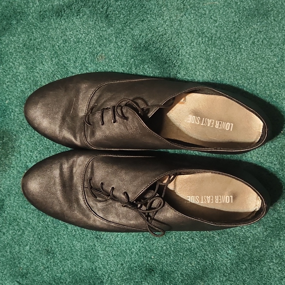 Ladies dress shoes